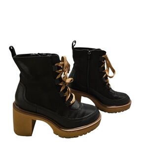 Universal Thread Black Boots